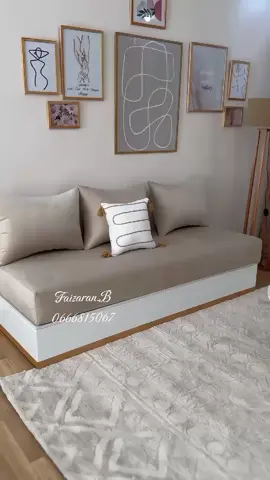 Salon ILYANE coffret complet style scandinave  ▪️ deux banquette coffre structure en bois rouge premier choix et socle en bois hêtre et fermeture Mélamine  ▪️ deux matelas d30 épaisseur 18cm  ▪️ deux couvre banquette 6 coussins rempli éponge  ▪️ tissu anti tache  #livingroom #fyp #ديكورات_منزليه_داخليه #homedecor #constantine #ameublement 