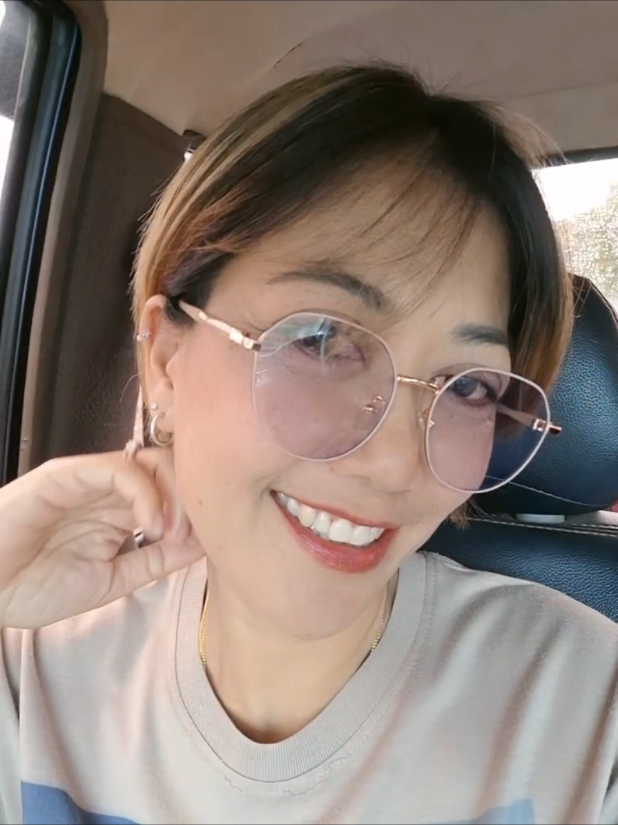 ให้โอกาสฉันโฆษณาแปบนึง 😜 ขยันสุดก็ตัดผมนี้แหละฮะ 😎 #ผู้หญิงผมสั้น 