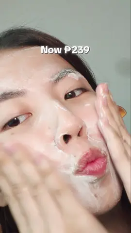 Not me gatekeeping the cleanser that actually helped my breakouts 😭🫶🏻 @dr.leo.philippines  #drleoph #drleo #drleosalicylicacid #drleocleanser #facialwash #salicylicacid #clearskin #acnetreatment #glowingskincare #fyp #ugc #affiliatemarketing #oilcontrol 