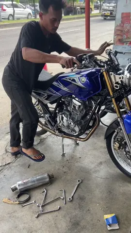 Pesone ngengkol L65/P72 😂😂🔥🔥 #dm_service  #scorpiosumut225 #scorpioaceh #scorpiosumut #scorpiovibes #scorpioindonesia225 #yamaha225sumatra 