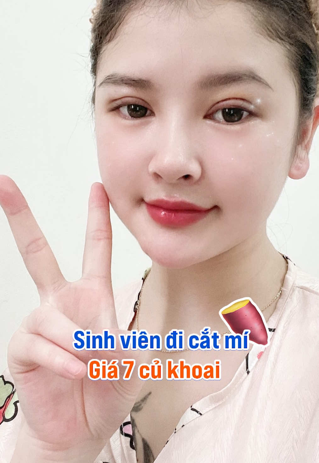 Cùng theo chân em gái Gen Z đi 