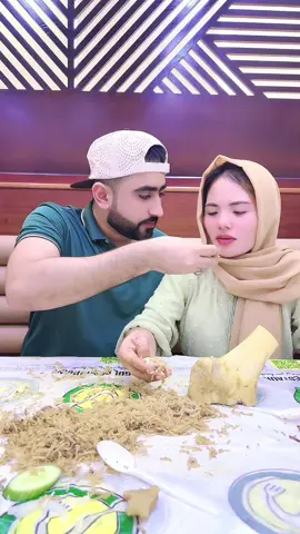 Eating time 💕 #Love #eating #couplegoals #couplestiktok #couplelove 