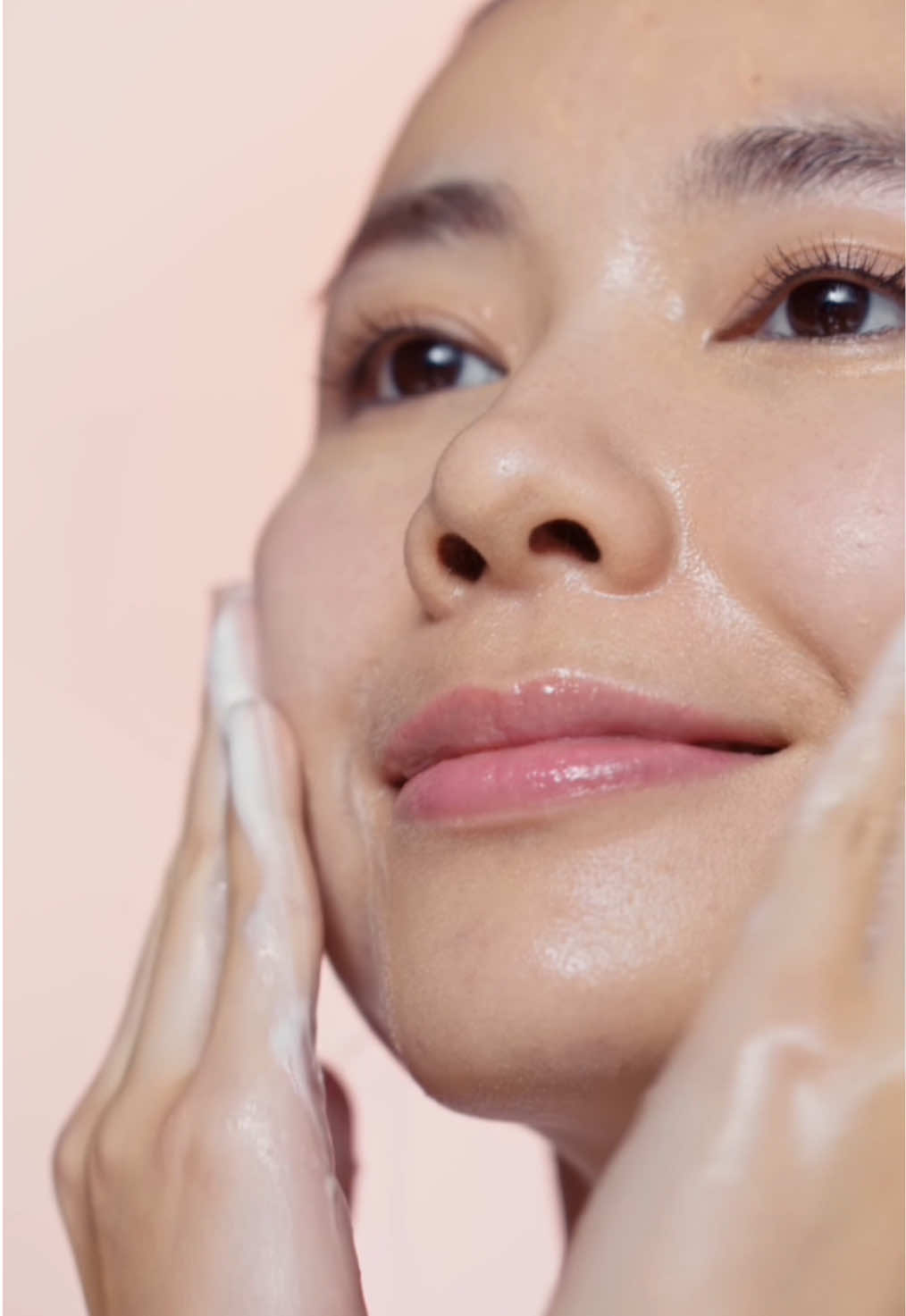 POV: you found a cleanser that’s gentle and gives you radiant results 💗✨