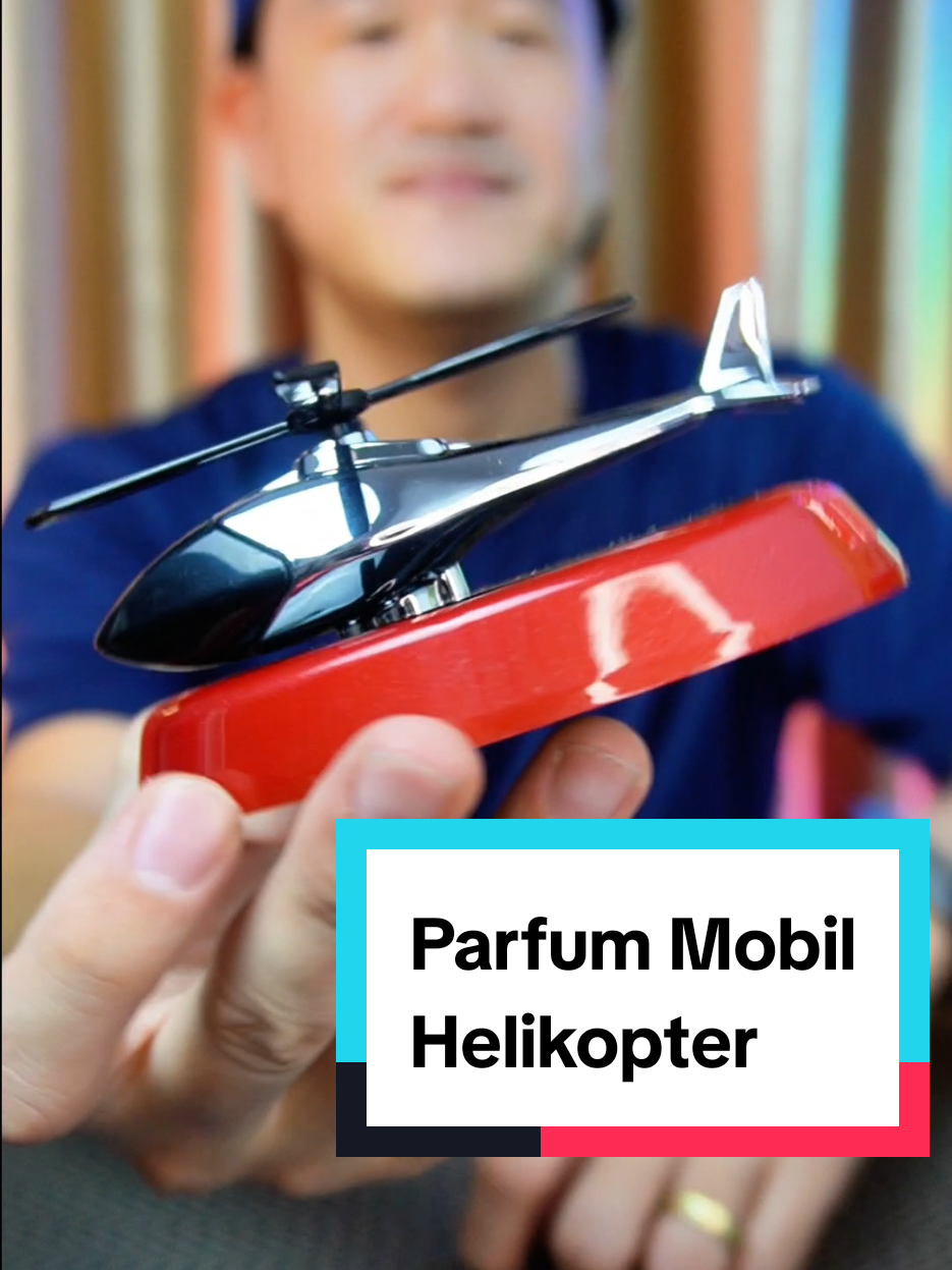 Parfum mobil motif helikopter dengan tenaga cahaya matahari. #parfummobil #parfumhelikopter #parfumtenagasurya #pajangandashboardmobil #foryou #viral 