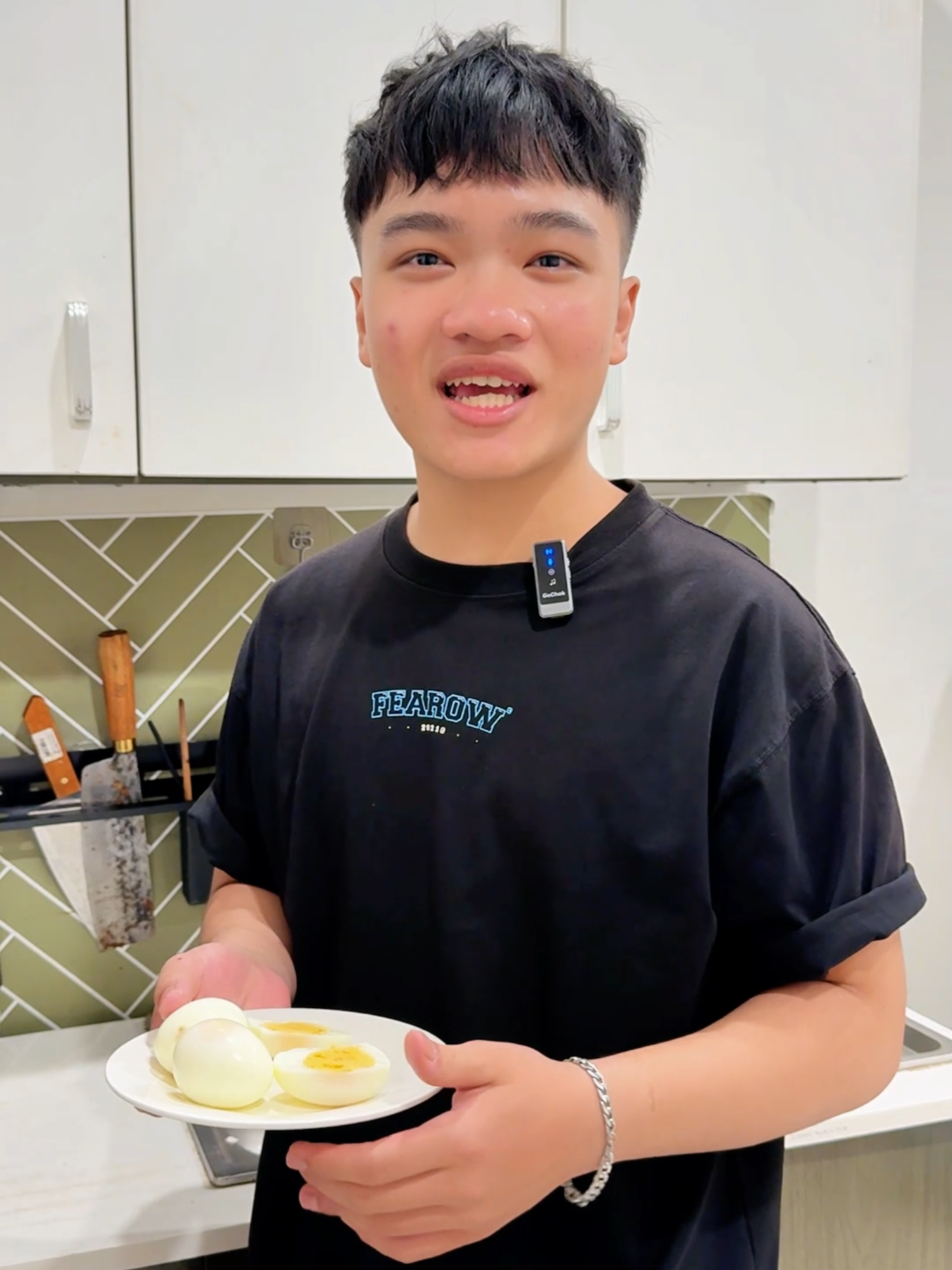 Mẹo luộc trứng dễ bóc vỏ đây cả nhà ơi #haofood #HaoFruit #Mukbang #TraiCayKhongHoaChat #TikTokVietNam #chilling #fruits #meovat #cooking