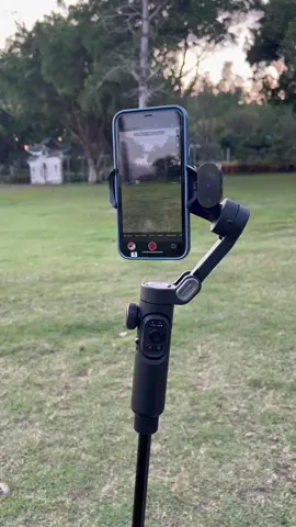Unleash the Power of Steady Shots with a Smartphone Gimbal 💪📸#stabilizer #gimbalstabilizer #phonegimbal #phonestabilizer #gimbal #tktokshop #tiktokmademebuyit #fyp 