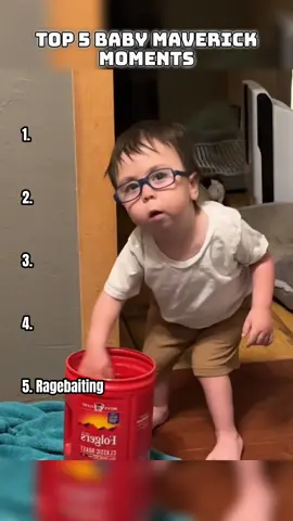 🤣💀 #top5 #bestmoments #funnymoment #baby #maverick 
