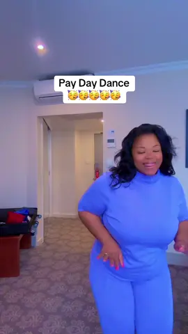 Pay day dance 🥳🥳🥳🥳