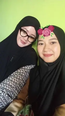 MasyaAllah..  dari awal berfikir mungkin ini hanya sebatas angan, jg impian yg sulit di capai, tp tanpa di sangka dan di rencana,  Allah mengabulkan nya tanpa ada yg di persulit sedikit pun...Alhamdulillah ya Allah 🥲🥲🥰🥰