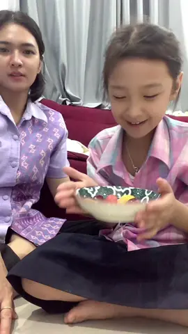 ไม่ค่อยมีเสียงสักเท่าไหร่ขอโทษด้วยนะค่ะ