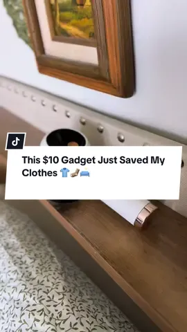 If you’ve got lint, fuzz, or pilling — this rechargeable fabric shaver is about to become your new obsession. 😍 ✨ Works on sweaters, socks, coats, bedding, even furniture ✨ Comes with 2 replaceable 6-leaf steel blades ✨ 3 power levels + digital display ✨ Cordless & rechargeable ✨ Leaves fabrics looking brand new again Perfect for reviving your favorite pieces without damaging the fabric! 🛋️🧺 🔗 Linked below — and it’s under $10 right now with free shipping! #fabrichack #lintremover #clothingtools #tiktokmademebuyit #homefinds #tiktokshopfinds #laundryhack #closetorganization #beddingrefresh #pillremover #satisfyinggadgets #fabricshaver #cleaningtiktok #laundrytok #beforeandafter #CapCut 