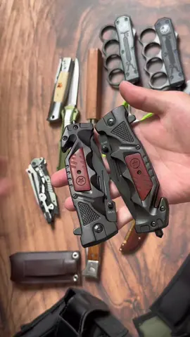 Do you want one?#fly #knife #knives #blade #camping #tool #Outdoors #knifeskills 
