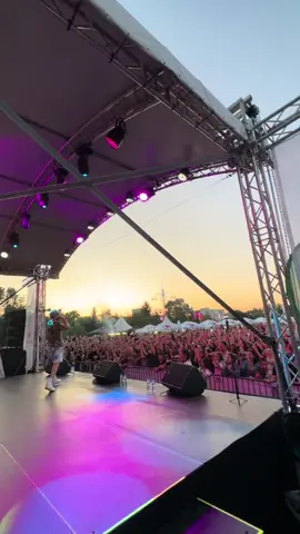 #kriskobeats