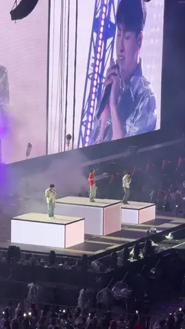 If this is a dream, I don’t want to ever wake up ~ Jin Jhope Jungkook Jamais vu - Hope On The Stage Final #kimseokjin #seokjin #jhope #hoseok #jungkook 