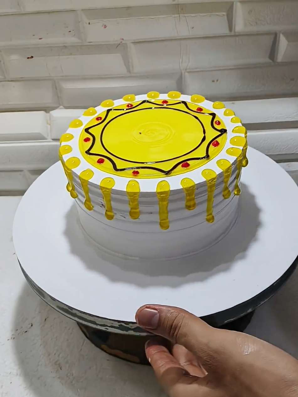 Pineapple Cake#cakedecorating #foryourpage #pourtoii #parati @foodtiktokcake 