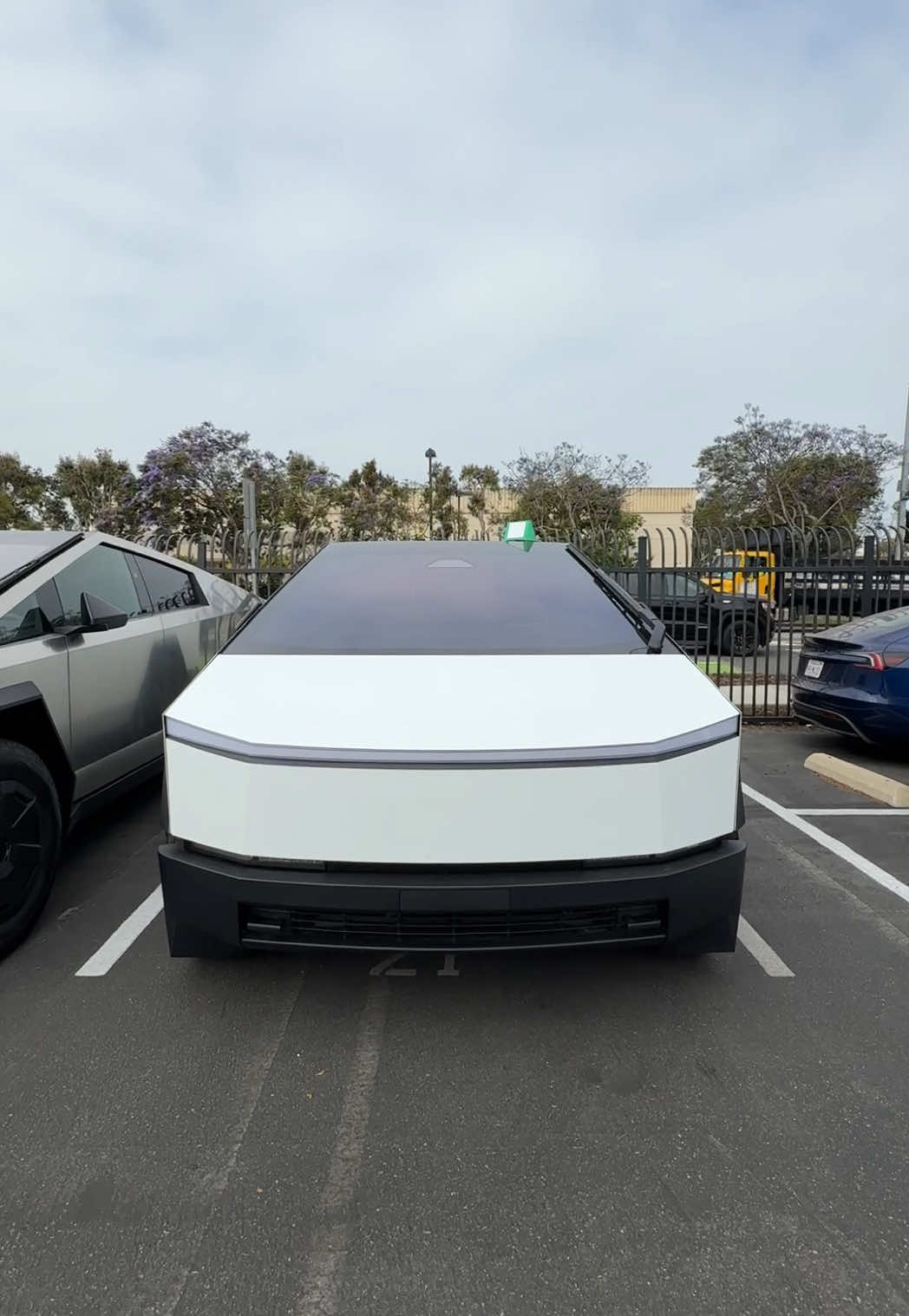 3 months of Full Self-Driving (Supervised) or $400 Off Solar Panel Installation!  Rent a Tesla Cybertruck today! Type “GIFT” in the comments to unlock your exclusive discount via DM! #cybertruck #cyberbeast #tesla #teslacars #elonmusk #ElonMuskNews #sidehustle 