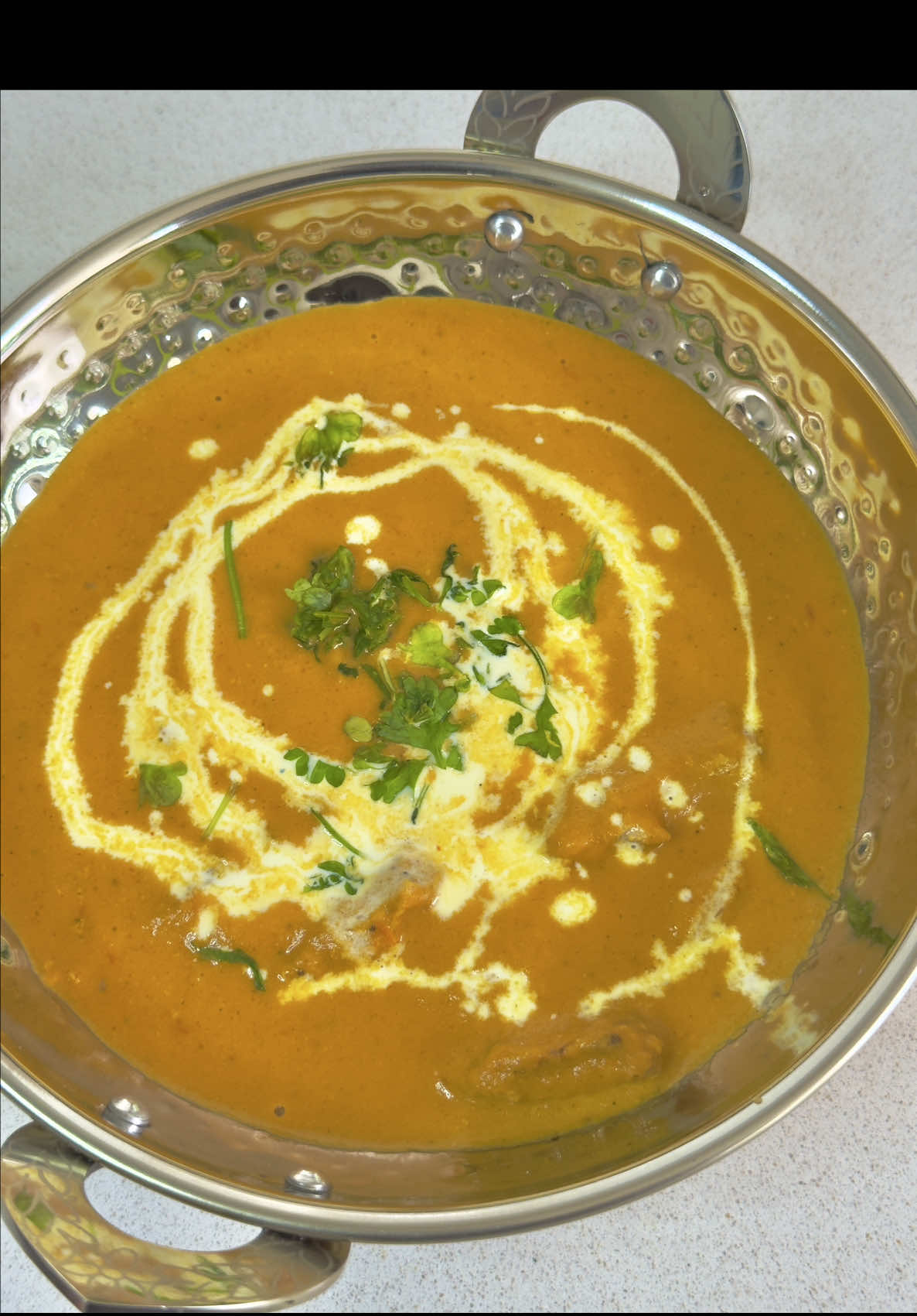 Velvety Butter Chicken 🥘🐥🧈 Arguably the hardest soul hitter of food 🌶️🚀 #butterchicken #curry #indian #homecooking #EasyRecipe #FoodTok #cooking #thetechfleecechef 