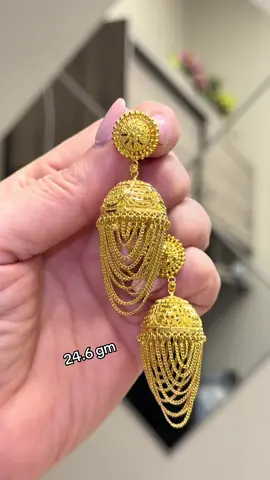 22K Gold Earrings ✨ #kundanjewelers #kundanjewelersny #bridaljewelry #bengali #indian #pakistani #punjabi #bridal #goldjewelry #goldkadey #goldbangle #jacksonheights #richmondhill #tracy #bakersfield #fresno #sacramento #yubacity #surrey #brampton #vancouver #kundanjewelry #bridalnecklace #goldjewelry #gold