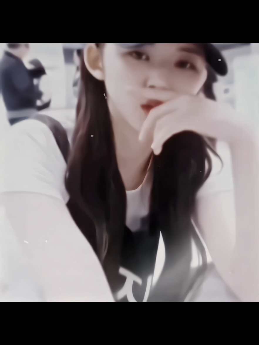#JIWOO TALL JIWOO'S HEREE #leejiwoo #tripleS #triplesedit #jiwooedit #jiwootriples #edit #kpop #fyp 