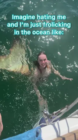Imagine hating a mermaid 🤭🧜🏻‍♀️ #mermaid #h2ojustaddwater #h2o #mermaidtail #mermaidzelda #realmermaid