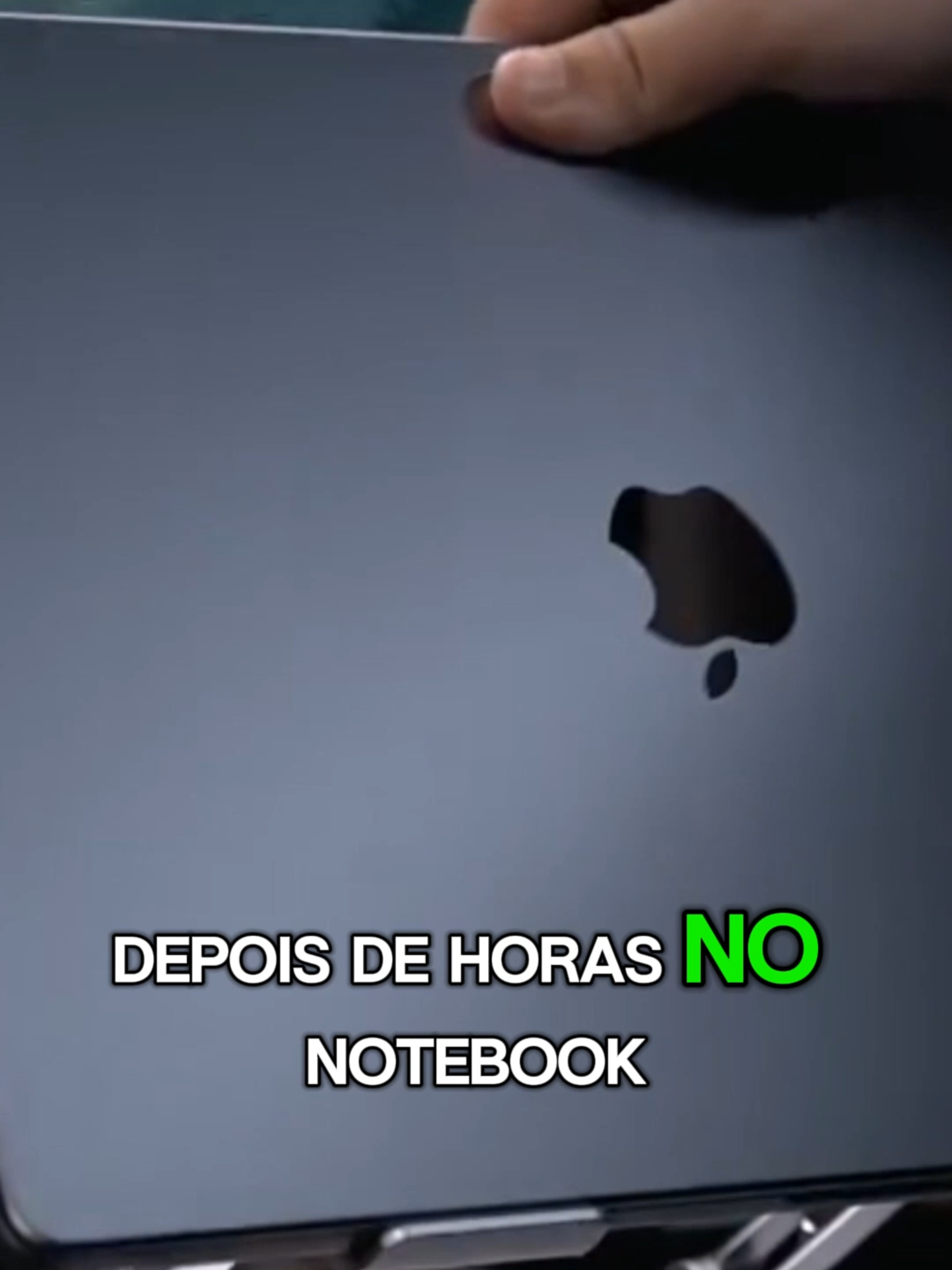 Suporte de Metal Ajustável Para Notebook 10 Ate 17