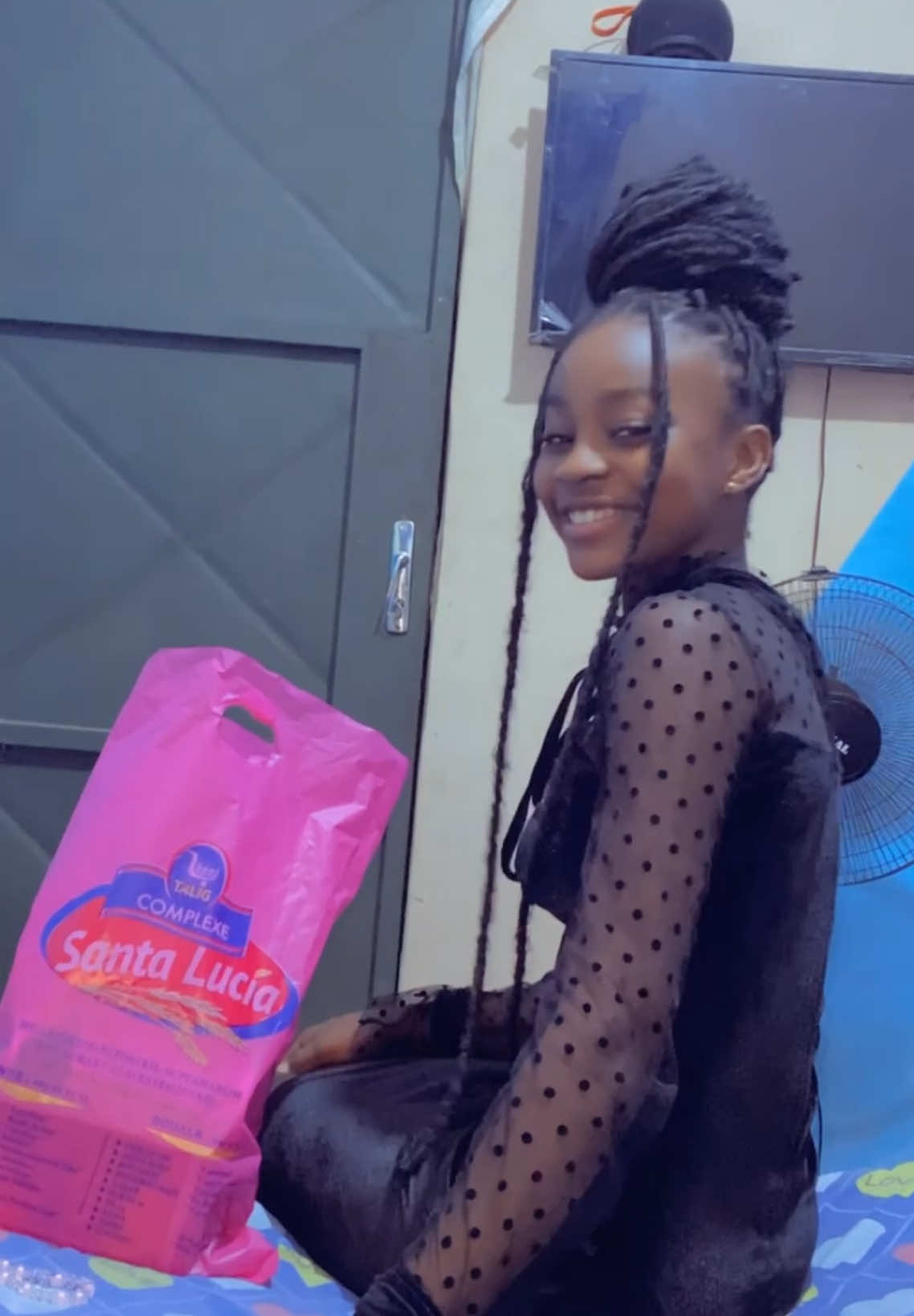 Imaginez ce qu’elle disait à la fin 😂❤️ Bref j’ai la meilleure femme 🥲 @Bilal_djomo @Hermione🍃💕  #bilione #couplegoals #tiktokcouple #surprise #flypシ 