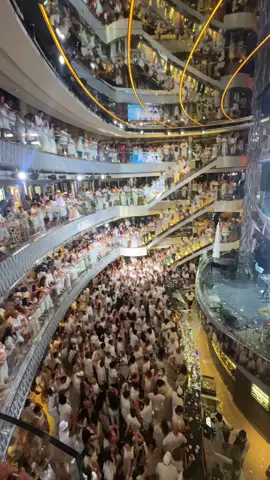 White party at #MSCSeascape>> #cruise #travel #Summer #msccruises #fyp #cruisetok 