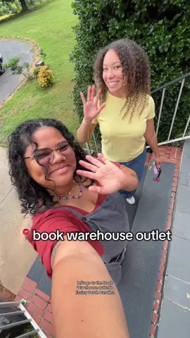 thank you, @bookwarehouseoutlet for the visit!! Their next sale is June 28 (8-8pm) and 29 (8-6pm) at 1859 Dacusville Hwy in Easley, SC! EVERYTHING is 70% off!! #bookwarehouseoutlet #booksale #bookstore #books #BookTok #greenvillesc #easleysc #southcarolina #reader #fyp 