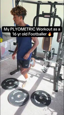 Everything as fast and strong as possible for maximum effect 😮‍💨 . . . . . . . . . . . . . . . . . . . . . . #Soccertiktok #footballer ##Soccer #athlete #football #motivation #footy #training #soccertraining #footytiktok #footballtraining #workout #plyometrics 