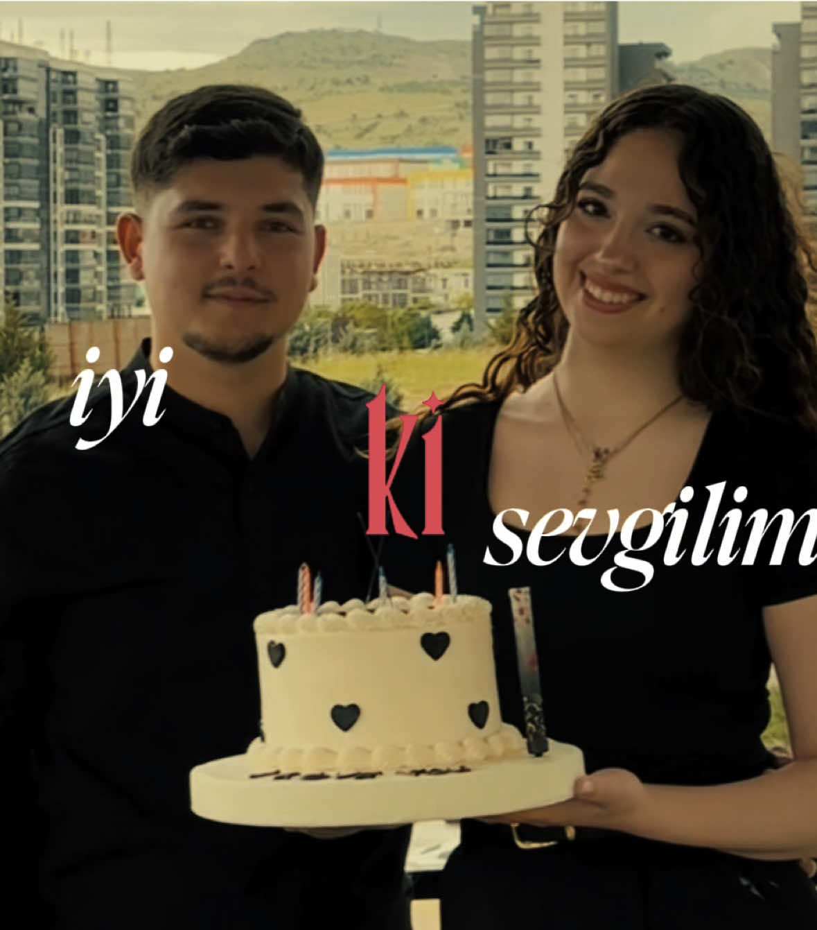 Tüm iyikilerimm, mutluluklarım, kahkahalarım, gülen yüzümün sebebi önce bu dünyaya sonra benim dünyama iyi ki doğdun sevgilim. İyi ki varsın iyi ki girmişsin hayatıma sadece bu doğum günün de değil önümüzde geçireceğimiz bütün yıllarda yanında olucağım her daim pastanı ben tutacağım sevgilim seni çok seviyorumm… 14.06 @Eray Erken #CapCut #sevgilim #kesfet #keşfetbeniöneçıkar #fypシ゚ #iyiki #herzamanyanındayım #happybirthday 
