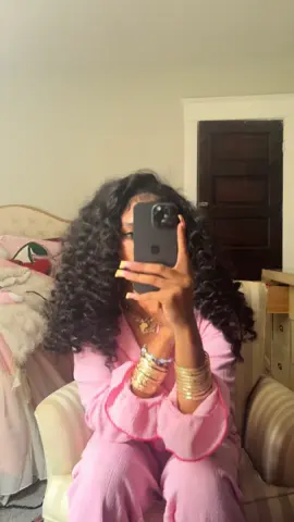 This hair is way easier to manage especially if your a beginner and new to the water wave texture 