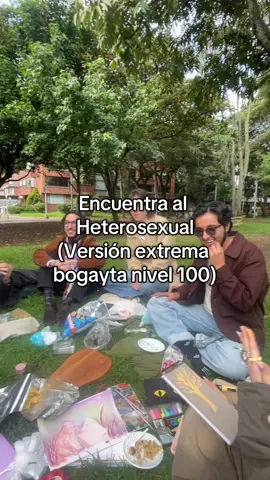 voten en los comentarios #lgbtq #guesswhosstraight #bogota #bogayta #Pride 