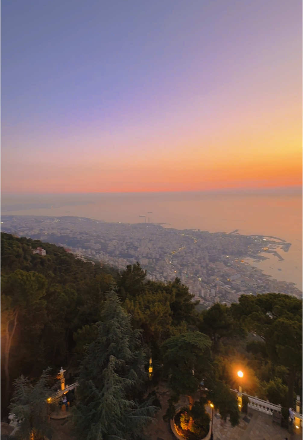 I will never forget this moment #beirutlebanon #livelovebeirut #views #harissa #lebanon #mega #sunsets #prettysky #mothermary 