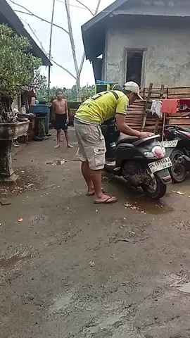 aduh d kerjain si bocil kawan😁😁😁 #ngakak #viral #hiburran #vidioviral #komedi #FYP #tiktok 