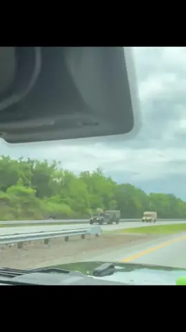 Eeek… what’s about to happen in Ky this weekend?!? #kentucky #bgparkway #bardstown #louisville 