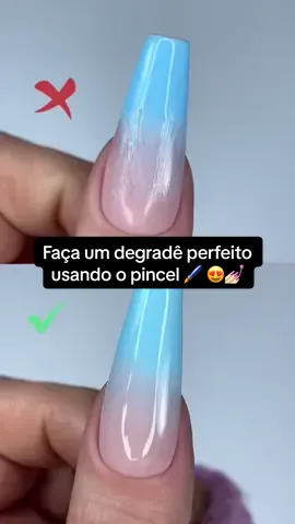 Dica incrível  para fazer degrade com pincel 💅🏻✅ . . #naildesigner #alongamentodeunhas #unhadegel #naildesigneriniciante #dicanails #degrade #babyboomer 