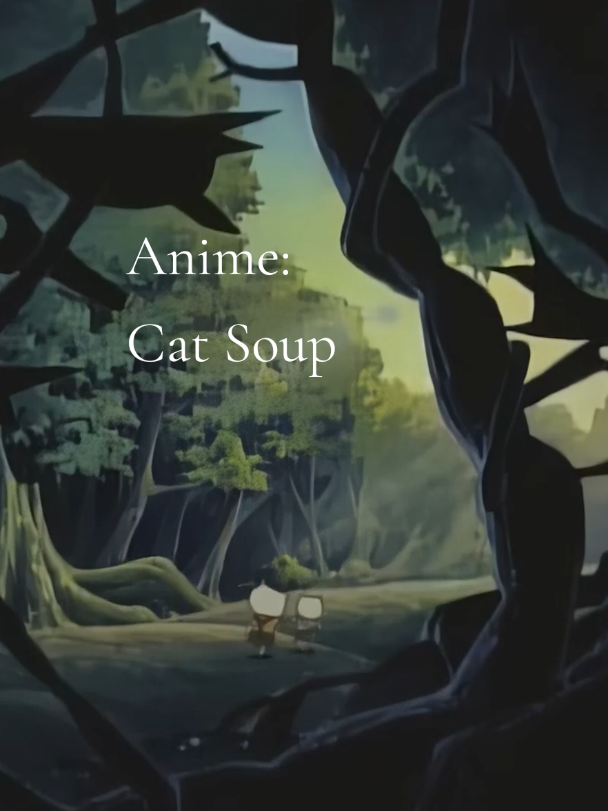 Anime recomendado: Cat Soup (ねこぢる草, Nekojiru-sō). No te dejes engañar por su apariencia. Bajo una estética que recuerda a los cuentos infantiles, se esconde una obra profundamente inquietante y fascinante: Cat Soup, una pieza de animación surrealista dirigida por Tatsuo Satō, que ha sido considerada una pequeña joya del anime experimental. La historia comienza cuando Nyatta, un gato antropomorfo, presencia cómo su hermana cae gravemente enferma. Su alma comienza a abandonar el cuerpo, y en un acto desesperado, Nyatta logra alcanzarla… pero solo puede recuperar la mitad. El resultado es una existencia incompleta: su hermana sobrevive, pero queda en un estado catatónico, desconectada del mundo real. Decidido a devolverla por completo a la vida, Nyatta se embarca con ella en un nuevo viaje al mundo de los espíritus, donde lo absurdo y lo simbólico se entrelazan. Con una duración de poco más de 30 minutos, Cat Soup se construye a través de imágenes sugerentes, ambigüedad narrativa y casi ningún diálogo. Más que contar una historia lineal, invita a una interpretación libre sobre temas como la vida y la muerte, el tiempo, la conciencia y la pérdida. Su animación es deliberadamente irregular y onírica, lo que refuerza la sensación de estar atrapado en un sueño o en una pesadilla. Si buscas una obra distinta, con carga simbólica y un enfoque artístico poco convencional, Cat Soup es una experiencia que definitivamente vale la pena descubrir. #anime #manganime #animetiktok #recomendaciones 