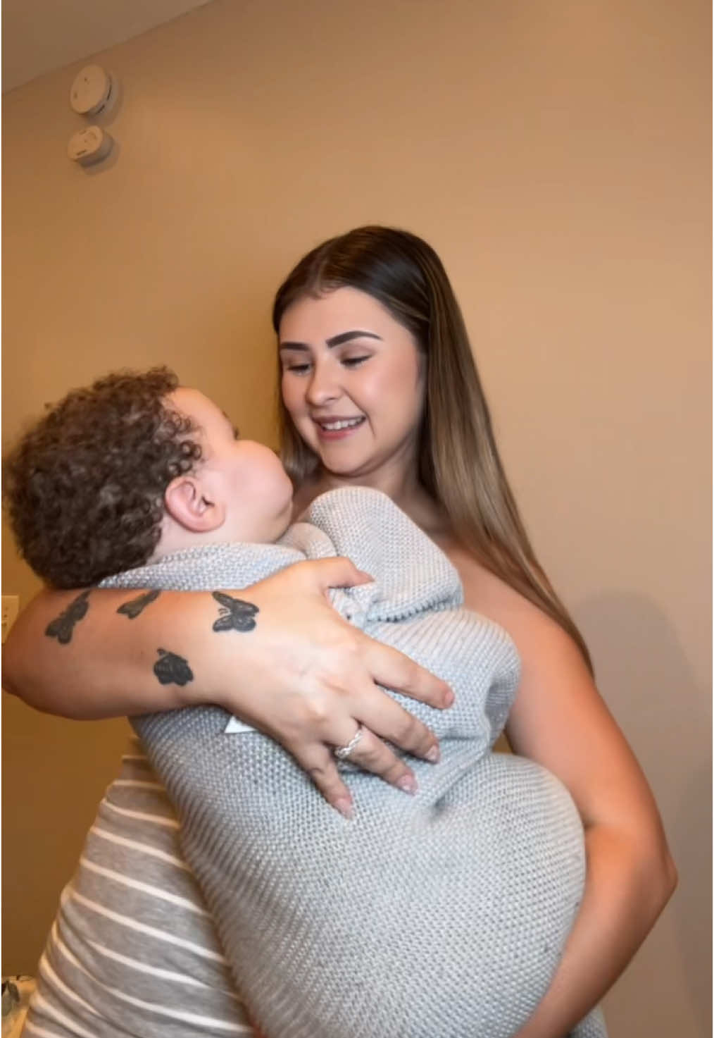 Happy 10 months baby boy #giantbaby #singtome #baby #chunkybaby #cutebabies 