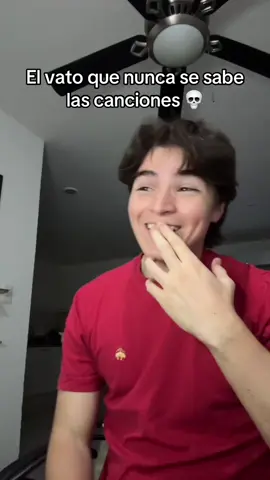 Mejor no cantes 😭 #arturobiagi #humor #viral #parati 