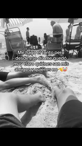 #🤡 😶‍🌫️