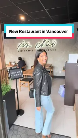 📍Xin Chao, W Broadway, Vancouver  🍜 have you tried this spot?  #vietnamesefood #pho #newinvancouver #vancouverfoodblogger #vancouverfoodie #yvreats 