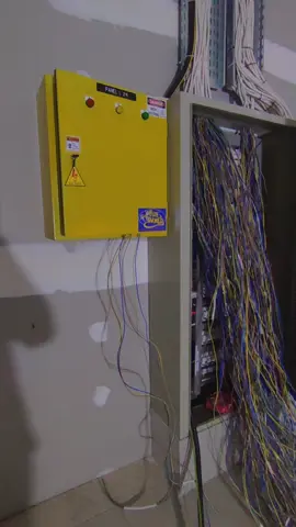 pov : wong lanang ora kebagian deres #panellistrik #maintenance #electricalengineering #pemulatiktok 