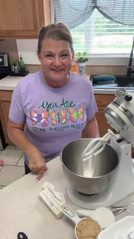 Kitchen sink cookies. #Foodie #yummy #fyp #fypシ #fypシ゚viral #tiktok #tik #viral #viralvideo #momlife #mom #foodtiktok #tiktokviral 