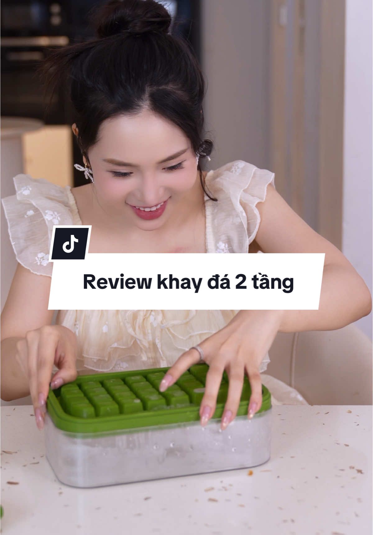 Review khay đá 2 tầng có hiệu quả như quảng cáo?#tranganna #review #xuhuong #khayda2tang 