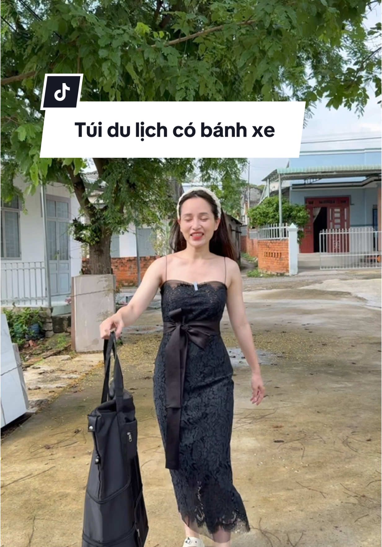 Túi du lịch có bánh xe 3 tầng phù hợp với các gia đình mùa du lịch này nha #tui #tuidulich #tuidulichgapgon #tuidulich3tangcobanhxe #tuidulichchongnuoc 