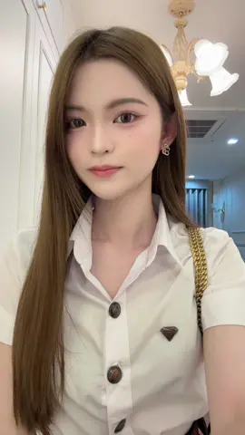 เฟรชชี่ปีหนึ่งคับ😗