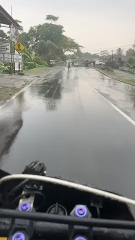 #sadstory #katakata #supermoto #supermotoindonesia #supermotoganteng #supermototiktok #fyp #fy #viralvideo #viral #klxindonesia #klxindonesia #klx150 #klxmodifikasi #danapelajar 