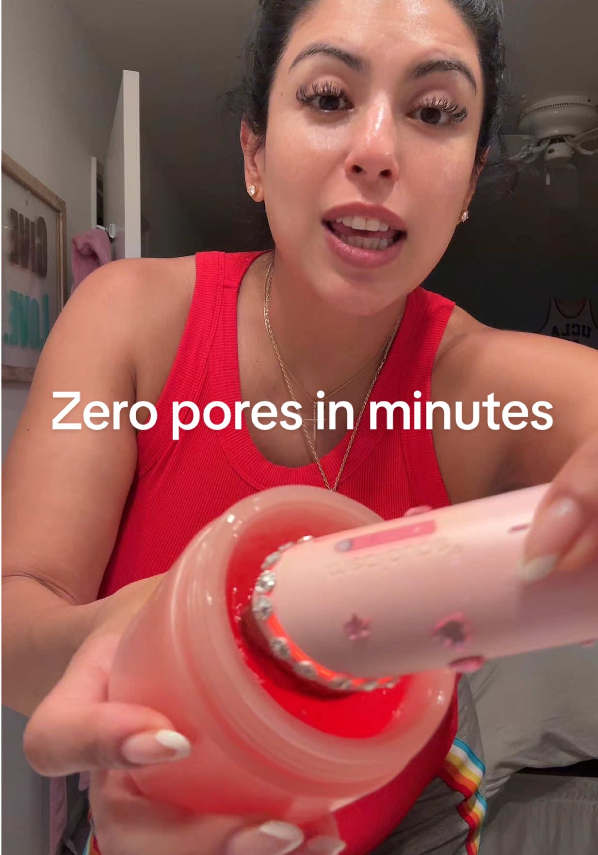 Replying to @Pmor78$ Skin with zero pores in minutes #beautysecrets #antiaging #koreanskincare #medicube 
