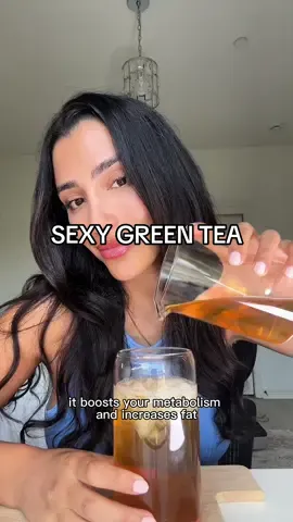 Burn more calories at rest, reduce sugar and carb cravings, balance blood sugar, and boost skin clarity ❤️ #greentea #wellnesstips #metabolism 