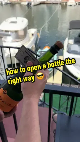 lets pop some bottles 👌🍾 #americanexpress #champagne 